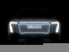 ハマー EV に続く電動ピックアップトラック、10月20日発表へ…GMC