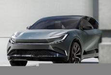 トヨタの新世代EV「bZ」、第3弾は小型SUV…コンセプトカーの新写真