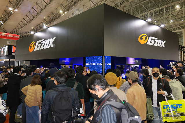 ソフト99プロショップ向けコーティング剤「G'ZOX」に観衆集まる…東京オートサロン2023