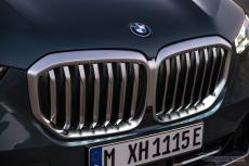BMW X5 改良新型、光るキドニーグリルが選択可能に［詳細写真］