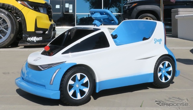 ホンダの小型EV、入院中の子どもが運転！