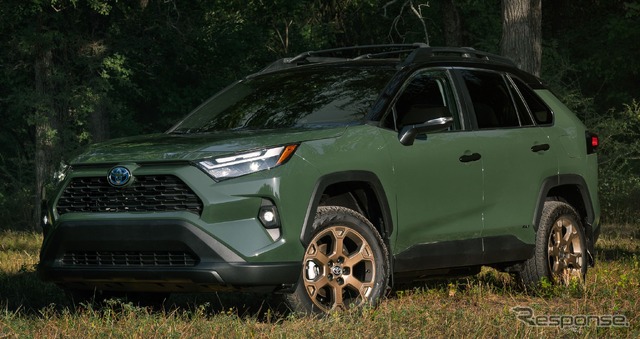 トヨタ RAV4ハイブリッド にアウトドア仕様「ウッドランド」を設定