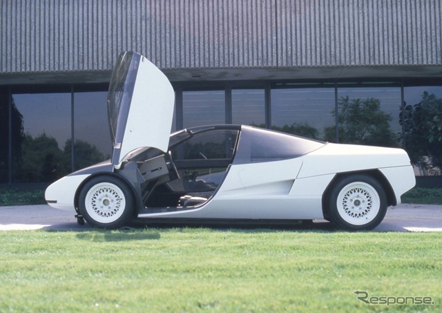 トヨタ秘蔵のミッドシップスーパーカーコンセプト、写真公開…米西海岸CALTYデザインが50周年