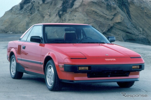 トヨタのミッドシップスポーツ『MR2』が復活へ…その経緯が