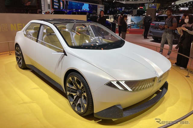 BMW、次世代EV向けバッテリーの試験生産開始…『ノイエ・クラッセ』に搭載へ