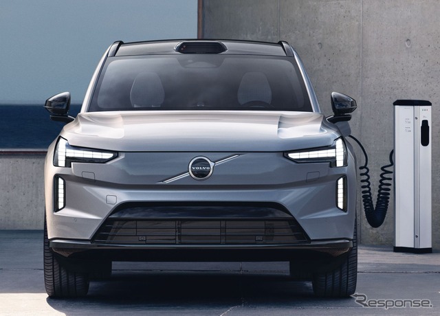 ボルボの新型3列シート電動SUV『EX90』、2024年前半から生産へ