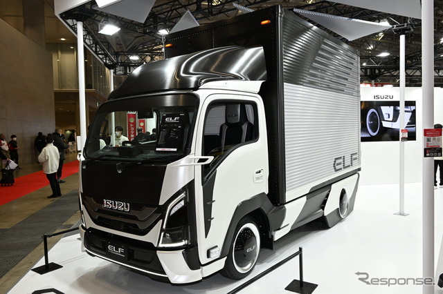 いすゞA&Sが、先進感を表現した『エルフ』を展示…東京オートサロン2024