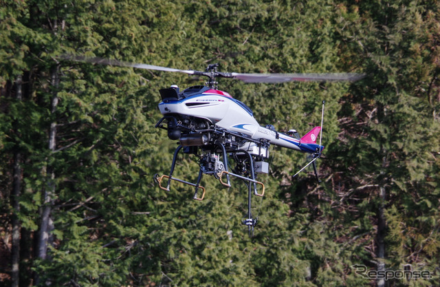 水平対向エンジンが空を飛ぶ、無人ヘリでの「森のデジタル化」がめざすもの