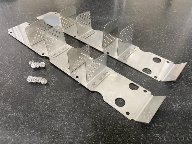 R32 RB26 スカイライン カーボン製 カムカバー BNR32