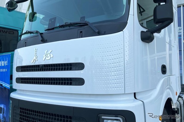 1050馬力のハイブリッドトラック、ゴルフボールに着想のディンプルが空気抵抗を低減…中国長城汽車が発表
