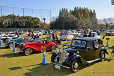 天然芝生の野球場に名車が集合…クラシックカーフェスティバル2024 in 北本総合公園