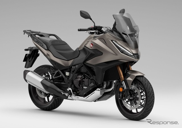 ホンダの大型スポーツツアラー『NT1100』を改良、電子制御サス採用　184万8000円から