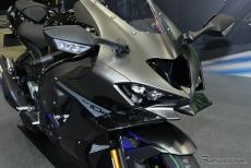 新型かっけぇ！」カワサキ『ZX-10R』が日本初公開、SNSでは「空力