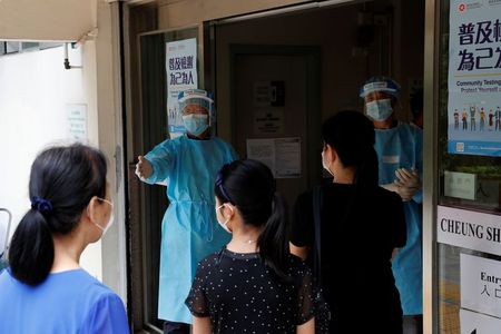香港、中国主導のコロナ検査開始　活動家はボイコット呼び掛け