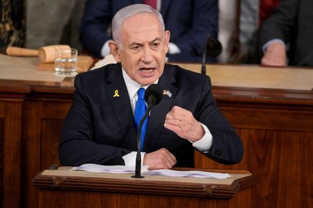 イスラエル、報復を厳重に警戒　「あらゆる可能性に対応」＝首相