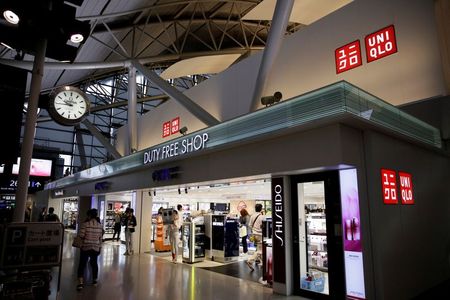 ファーストリテ、11月のユニクロ国内既存店売上高は前年比＋0.5％