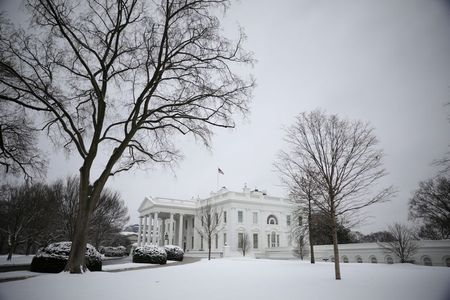 米上院、1.9兆ドルの予算決議案審議入り動議可決