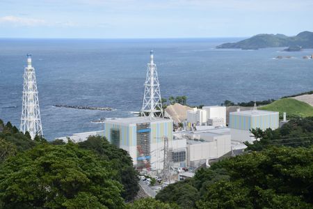 島根原発2号機再稼働、地元理解得られたことは重要＝官房長官