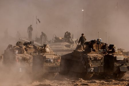 世界革命運動情報16 ゲリラ戦教程 都市ゲリラ教程 ブラジル革命の軍事論 三一新書724(カルロス