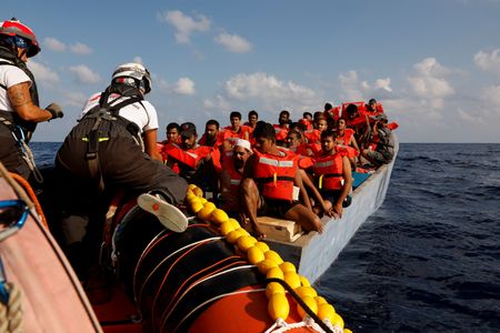 アングル：海路で遭難する移民、ハイテク技術が命を救う