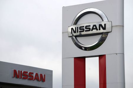 日産、英工場の操業停止を4月末まで延長　スペインでも停止