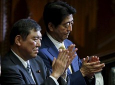 日本は米中二者択一の立場取らない＝石破自民元幹事長