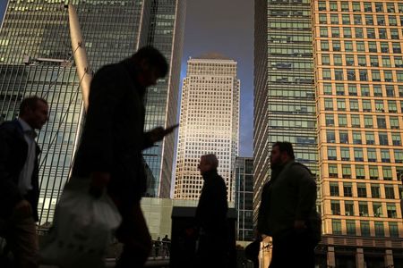 英総合ＰＭＩ、雇用指数が低下　人員削減への懸念強まる