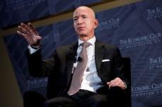 米アマゾン、ベゾス氏がＣＥＯ退任へ　第4四半期は3期連続最高益