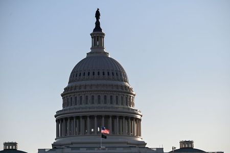 米下院が予算決議案可決、共和党の支持なしにコロナ対策承認可能に