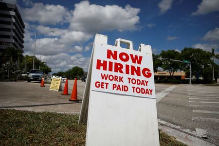 米雇用統計、3月は7カ月ぶり大幅増　失業率6％に改善