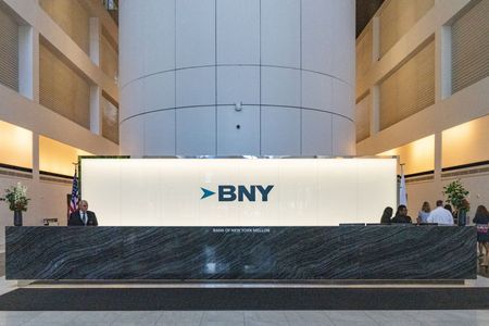 ロシア裁判所、米ＪＰモルガンとＢＮＹメロンの資金を凍結