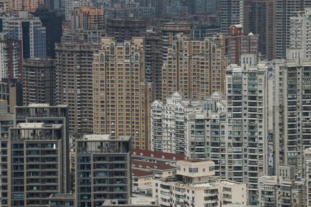 中国の新築住宅販売、1月は前年比減　中古価格も下落＝民間調査