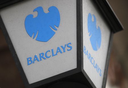 英バークレイズがレイオフに着手、投資銀行部門の3％対象＝関係筋