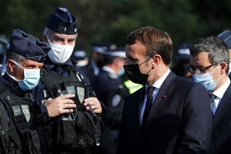 欧州、国境警備強化や単一移民政策が必要＝仏大統領