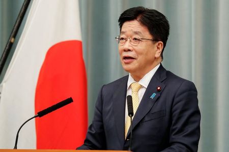 緊急事態宣言は7日諮問委で方向性、知事に権限付与も＝官房長官