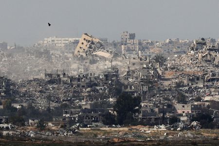 イスラエルとハマス、停戦協議巡り応酬　ガザ空爆で100人超死亡