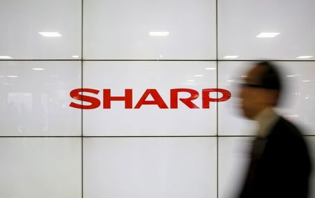 シャープ、今期営業利益見通し55％増　年間配当は未定