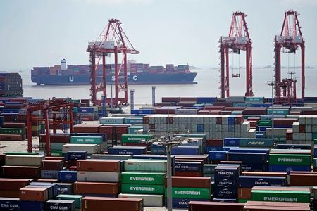 中国、米国からの一部の輸入品の関税を半分に引き下げ