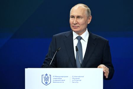 プーチン大統領、燃料油の価格規制含む安定供給策を命令