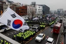 韓国の高官犯罪捜査庁、尹大統領の拘束令状執行を警察に委ねる