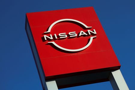 日産自株が一時6％高、買い戻しが先行　再建への不透明感で伸び悩みも