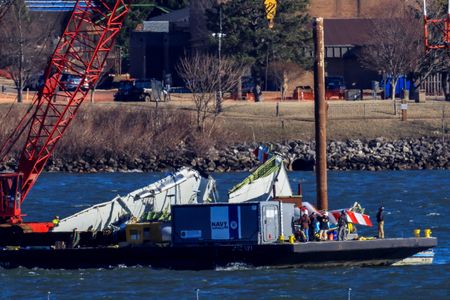 米旅客機と衝突のヘリ、安全支援システム切って運航＝上院商業委員長