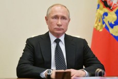 ロシア大統領支持率が低下、任期延長支持は高まる
