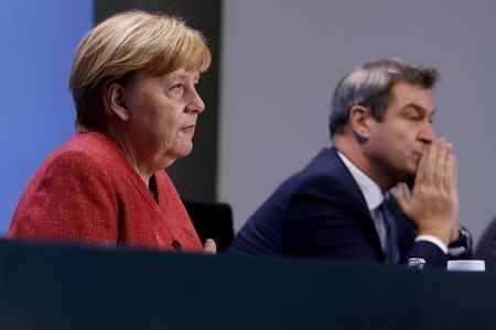 ドイツ首相、コロナ制限措置の強化訴え　「冬乗り切れず」