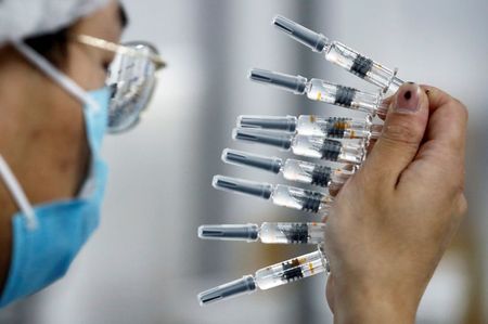 中国、シノバックの新型コロナワクチン承認　一般向けで2例目