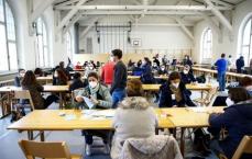スイス、国民投票で「ブルカ」を実質的に禁じる法案可決
