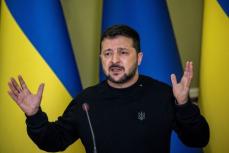 ウクライナ大統領、戦時中の選挙実施求める声は「無責任」