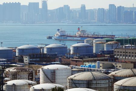 原油先物は下落、中国需要巡る懸念で　貿易統計待ち