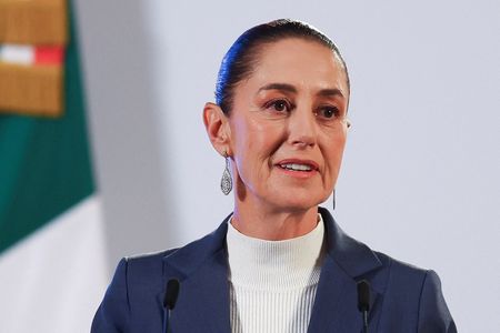 バイデン氏とメキシコ新大統領が電話会談、経済協力など協議