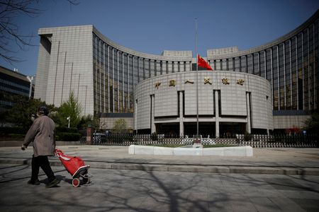 中国外貨準備、1月末時点で3.209兆ドル　予想外の増加